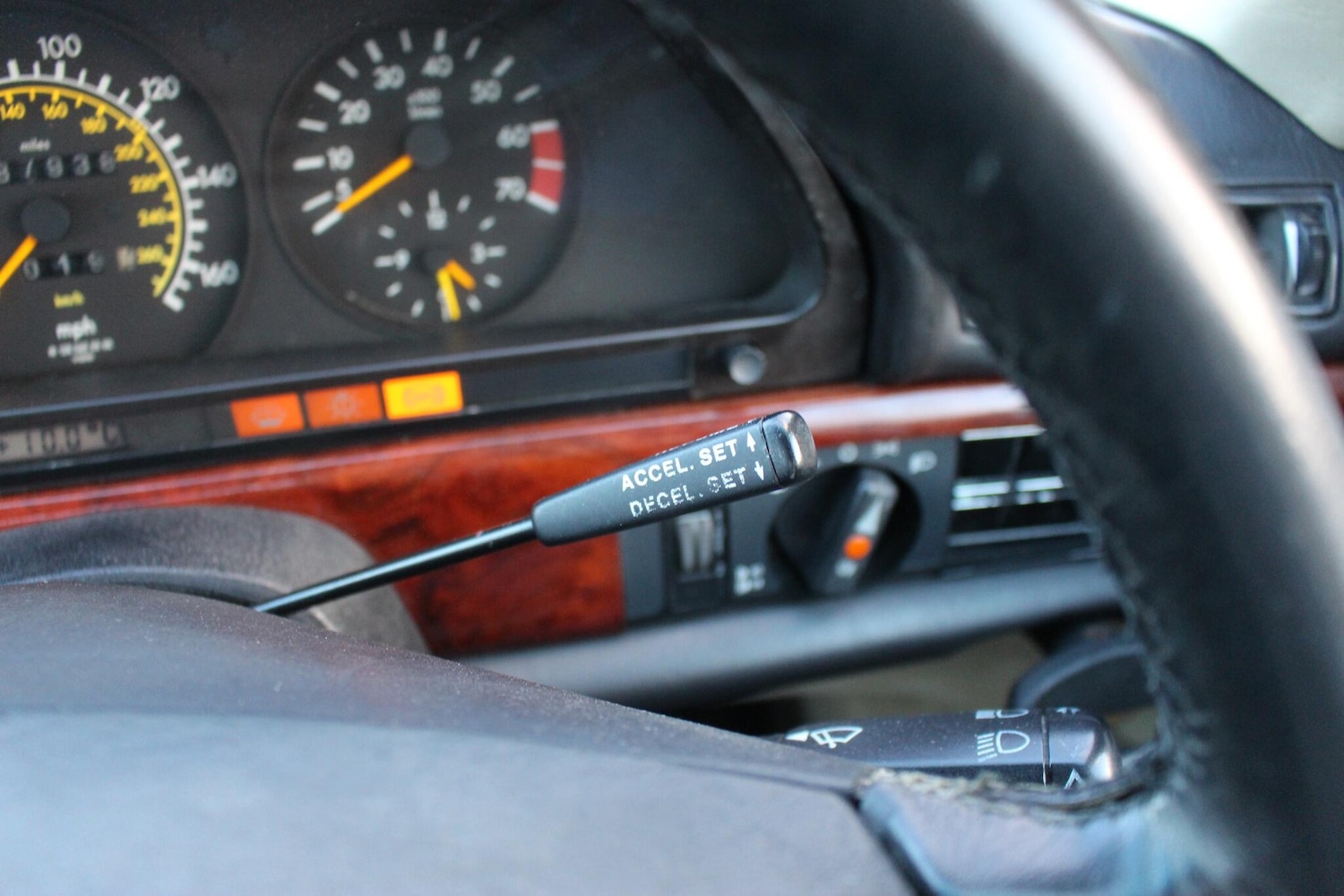 Used Mercedes-Benz 560 for sale - 76913953: Photo 86