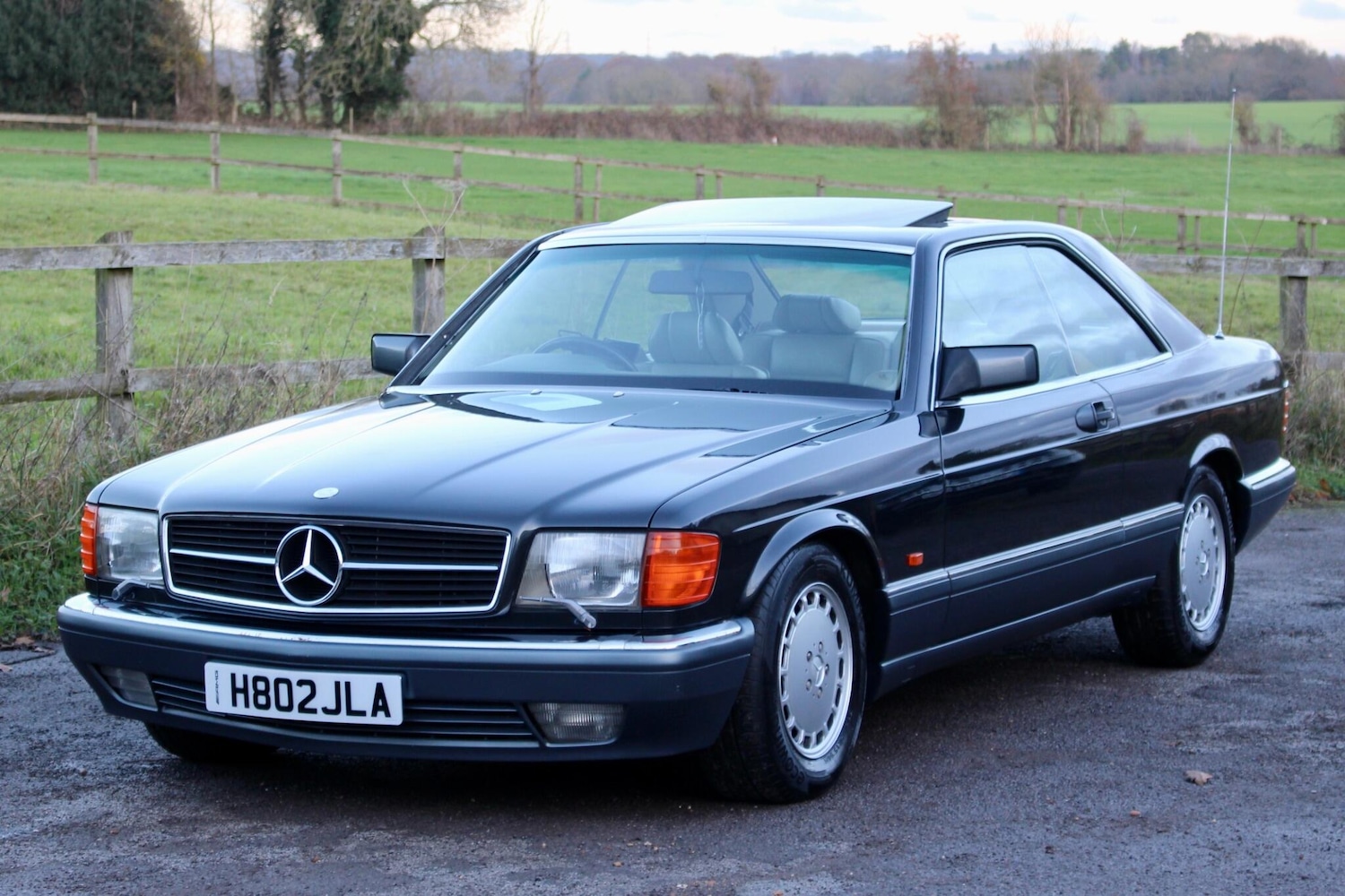Used Mercedes-Benz 560 for sale - 76913953: Photo 9