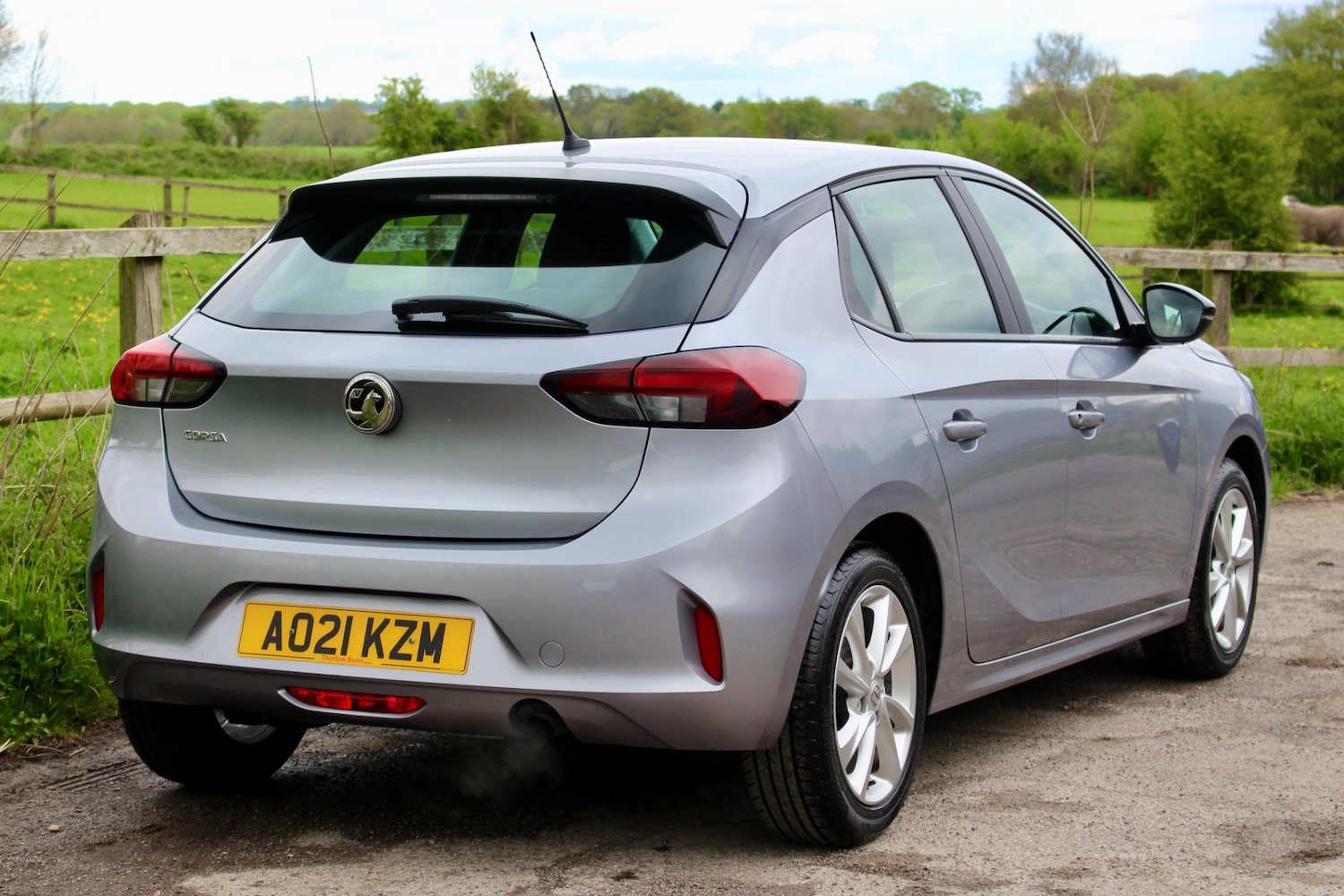 Used Vauxhall Corsa for sale - 76727535: Photo 2