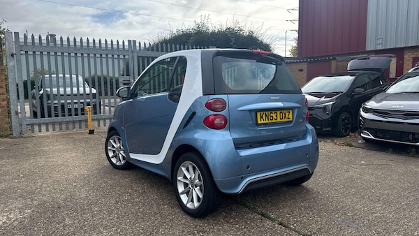 Used smart fortwo 2013 for sale - 76227486: Photo 2