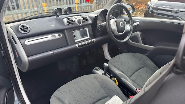 Used smart fortwo 2013 for sale - 76227486: Photo 3