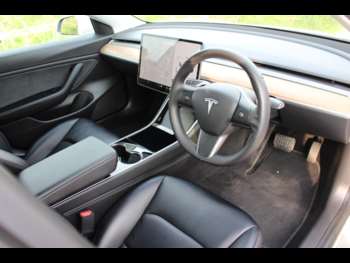 Used Tesla Model 3 2020 for sale - 74485446: Photo