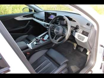 Used Audi A4 2021 for sale - 74945826: Photo