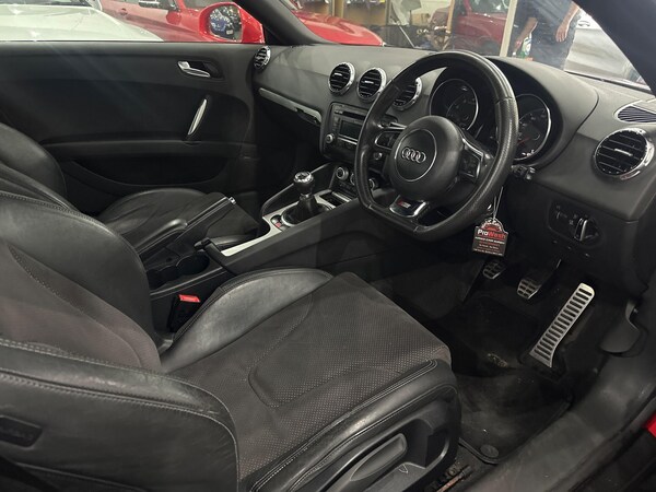 Used Audi TT 2012 for sale - 76269617: Photo 5