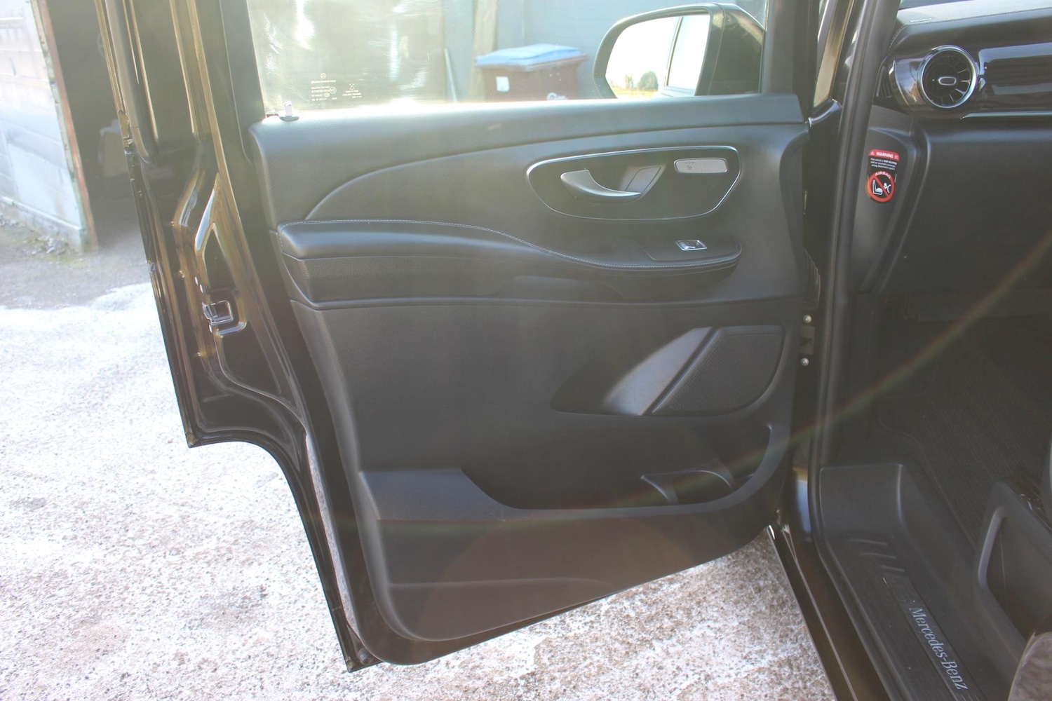 Used Mercedes-Benz V-Class 2021 for sale - 76314264: Photo 32