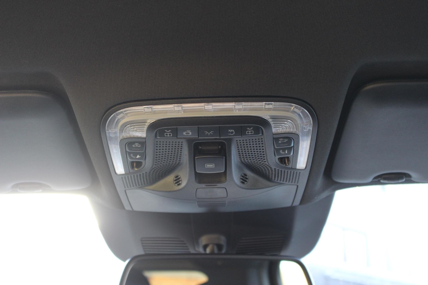 Used Mercedes-Benz V-Class 2021 for sale - 76314264: Photo 49