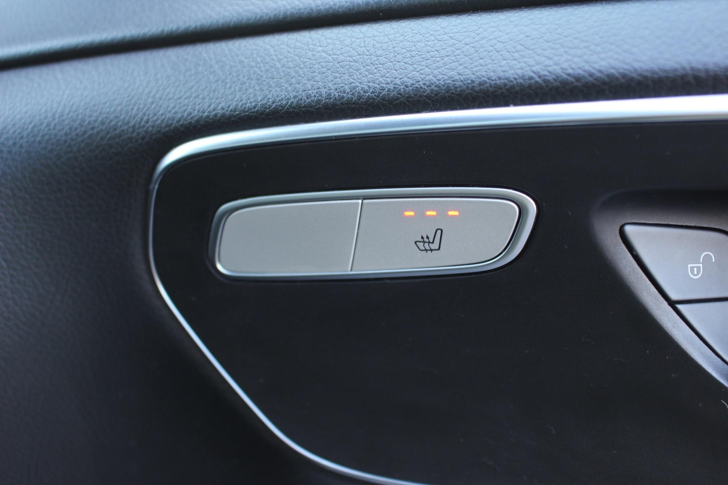 Used Mercedes-Benz V-Class 2021 for sale - 76314264: Photo 53