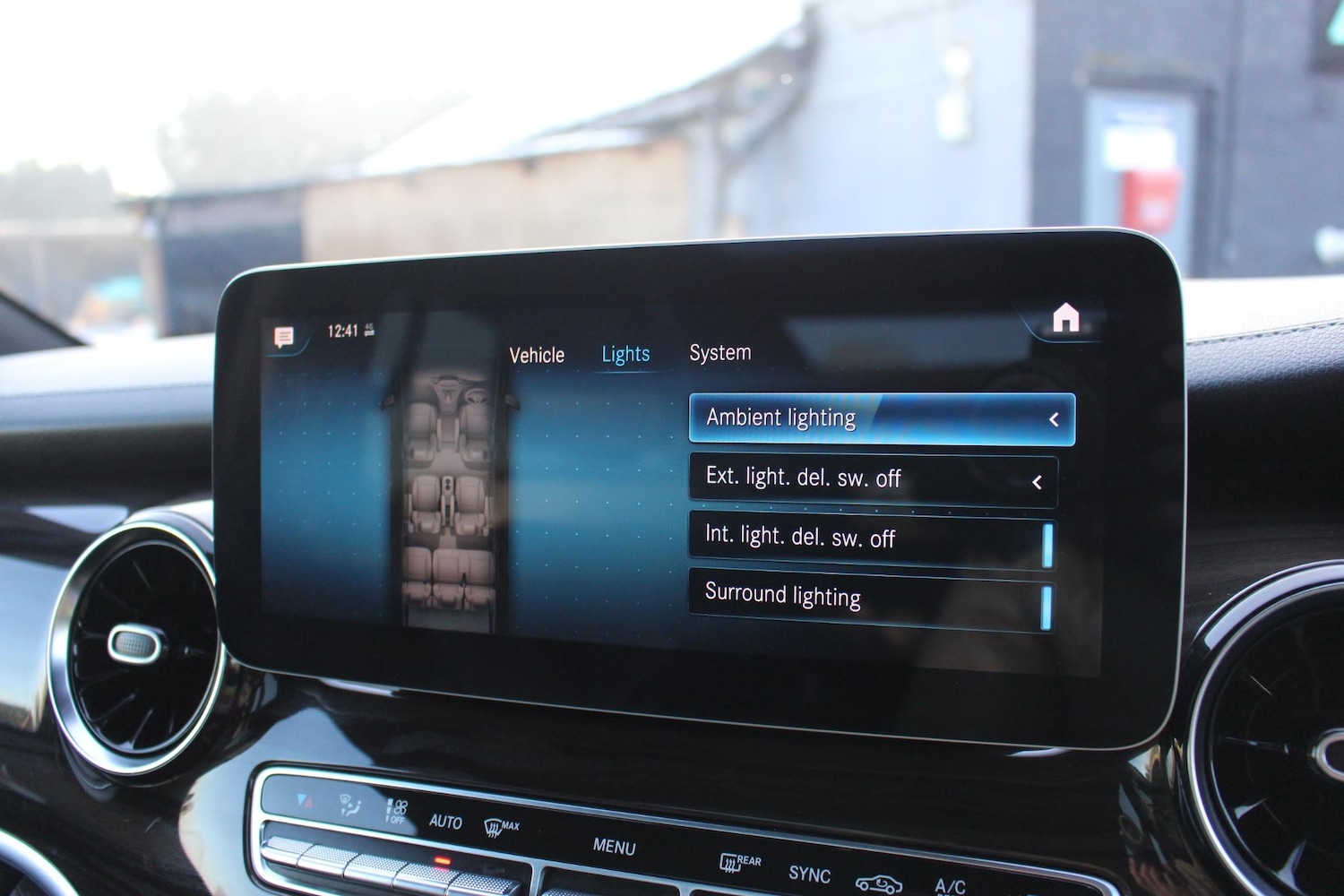 Used Mercedes-Benz V-Class 2021 for sale - 76314264: Photo 76
