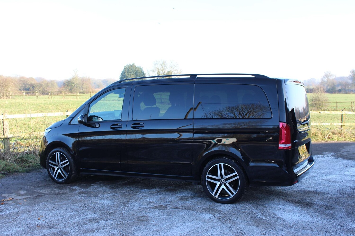 Used Mercedes-Benz V-Class 2021 for sale - 76314264: Photo 83