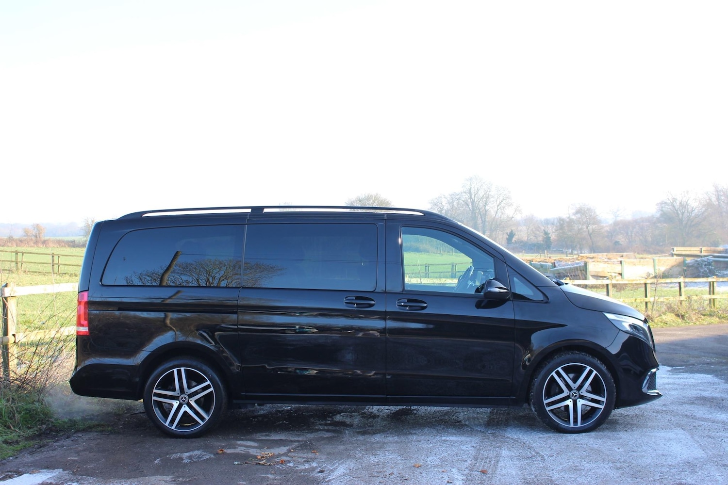 Used Mercedes-Benz V-Class 2021 for sale - 76314264: Photo 9