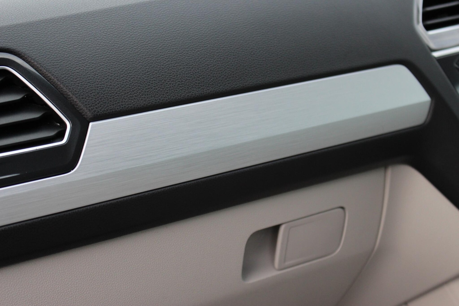 Used Volkswagen Tiguan 2017 for sale - 76201166: Photo 41