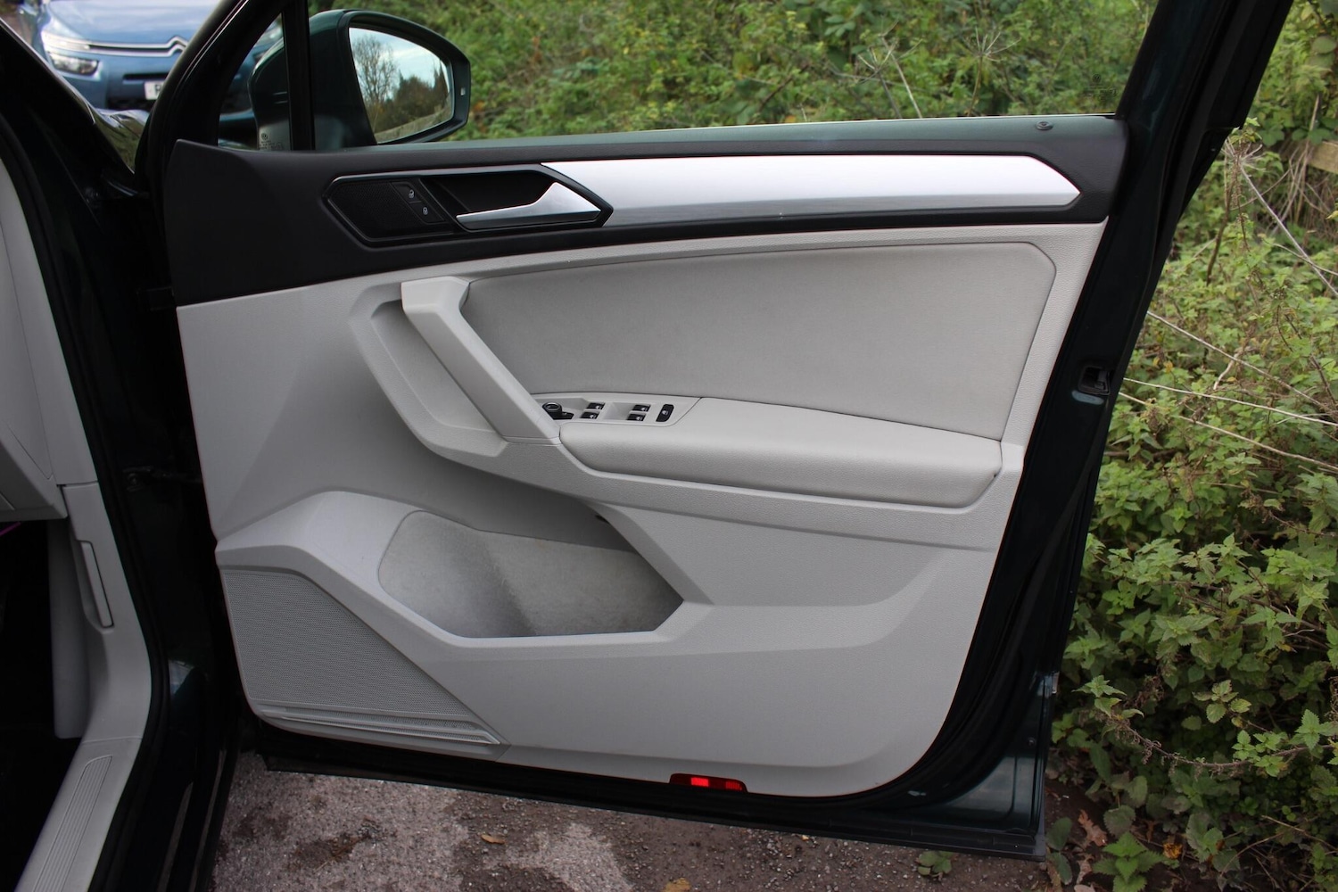 Used Volkswagen Tiguan 2017 for sale - 76201166: Photo 47