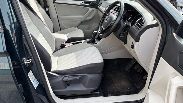 Used Volkswagen Tiguan 2017 for sale - 76201166: Photo 5