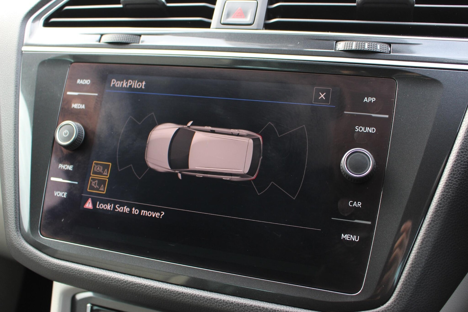 Used Volkswagen Tiguan 2017 for sale - 76201166: Photo 62