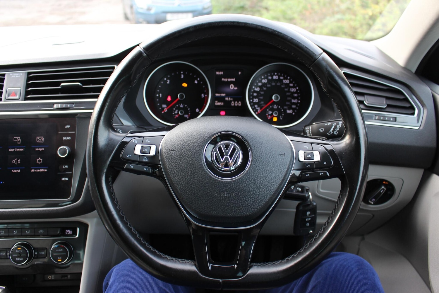 Used Volkswagen Tiguan 2017 for sale - 76201166: Photo 66