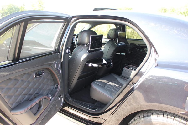 Used Bentley Mulsanne 2017 for sale - 75564328: Photo 38