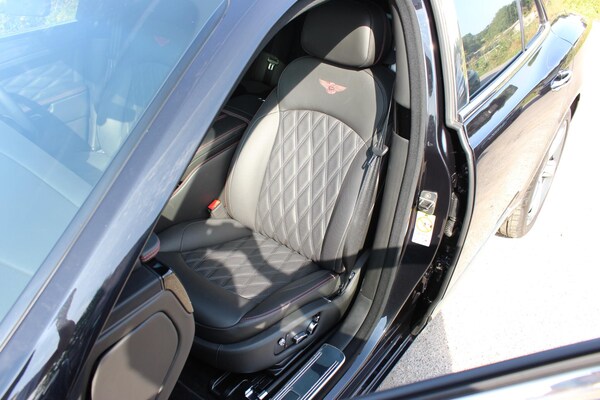 Used Bentley Mulsanne 2017 for sale - 75564328: Photo 49