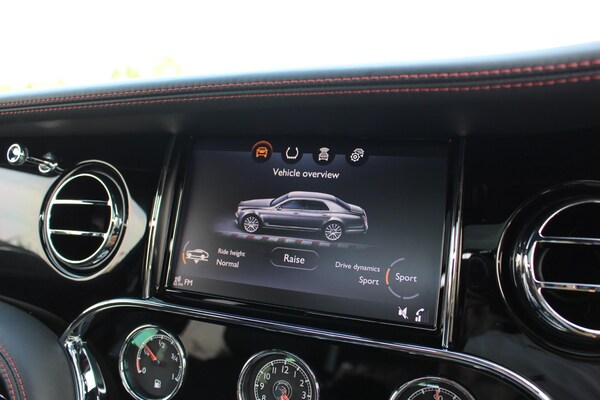 Used Bentley Mulsanne 2017 for sale - 75564328: Photo 91