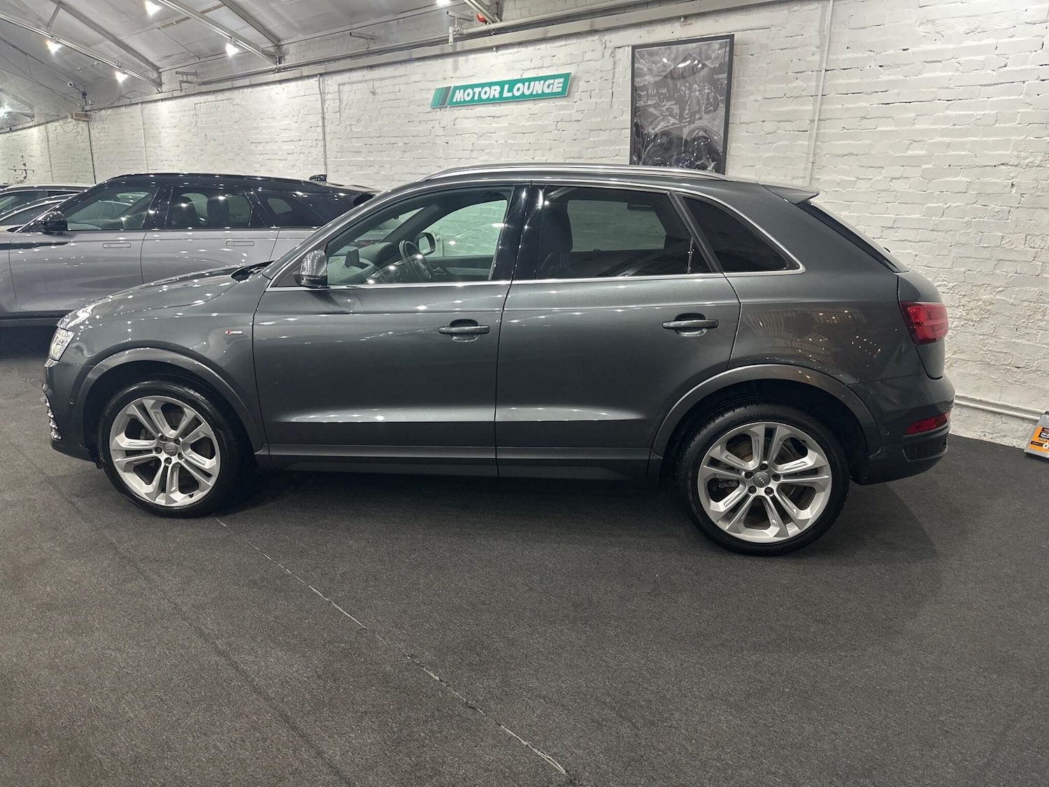 Used Audi Q3 2016 for sale - 76167544: Photo 1