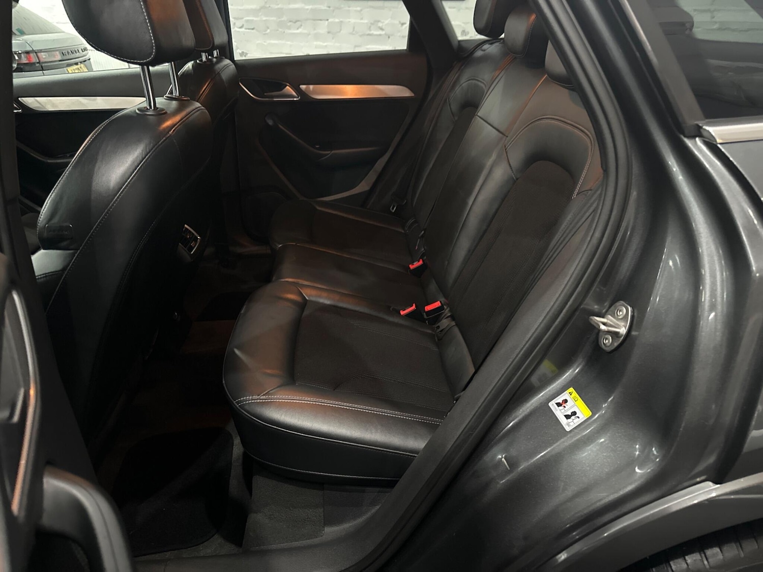 Used Audi Q3 2016 for sale - 76167544: Photo 12