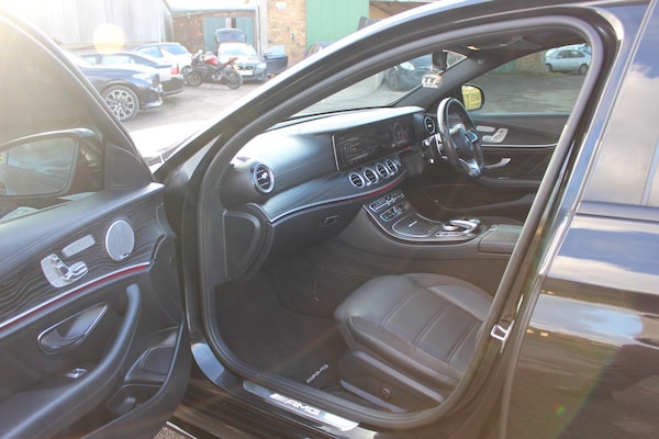 Used Mercedes-Benz E Class 2018 for sale - 73764890: Photo 40