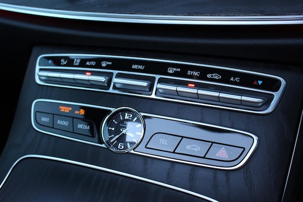 Used Mercedes-Benz E Class 2018 for sale - 73764890: Photo 70