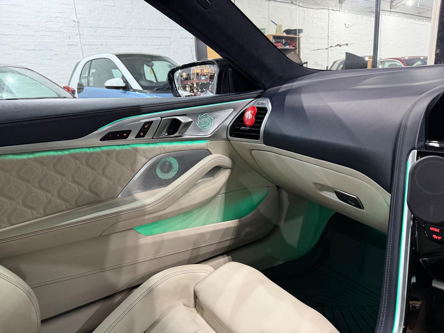 Used BMW M8 2020 for sale - 76398724: Photo 56