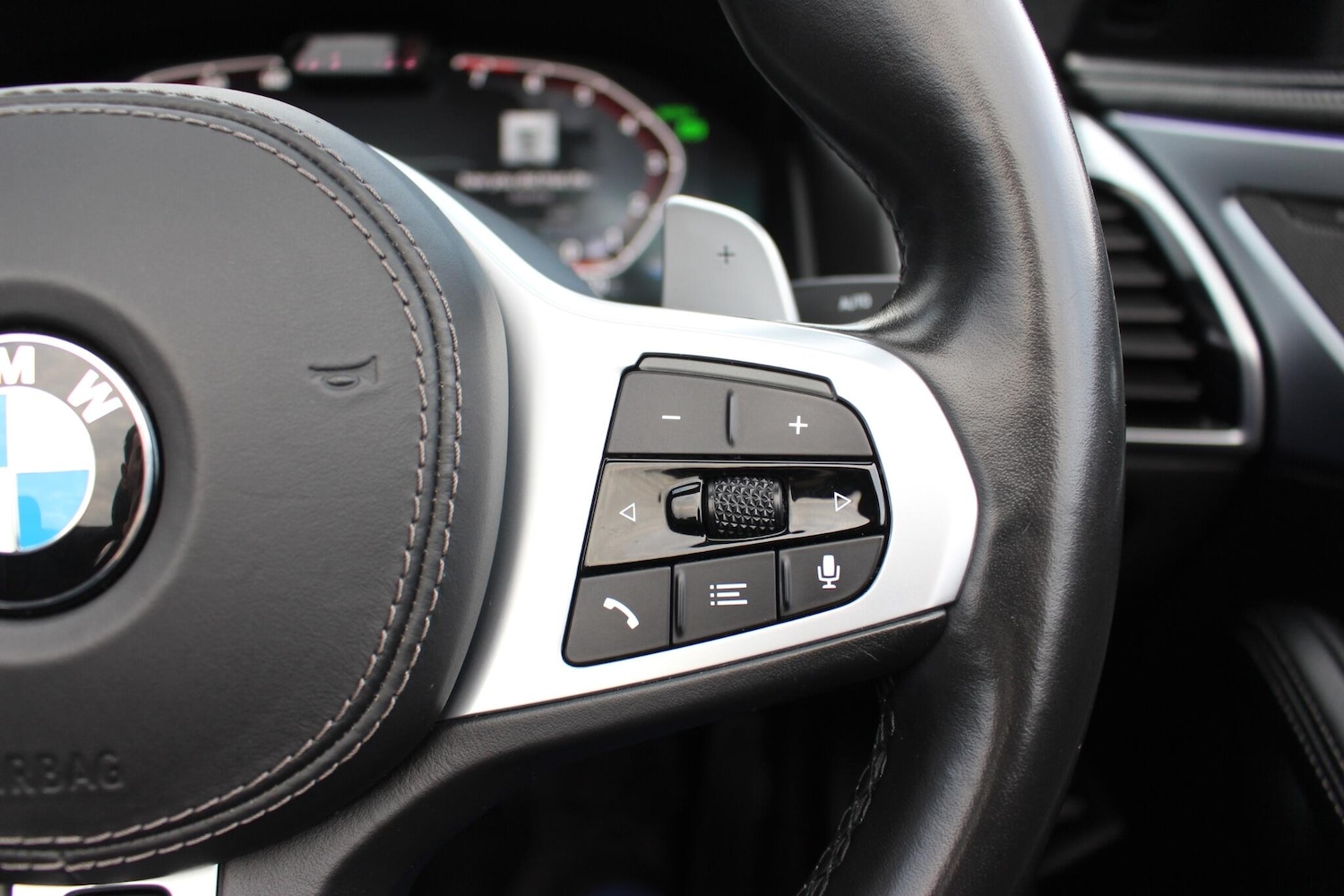 Used BMW 8 Series 2020 for sale - 76314846: Photo 79