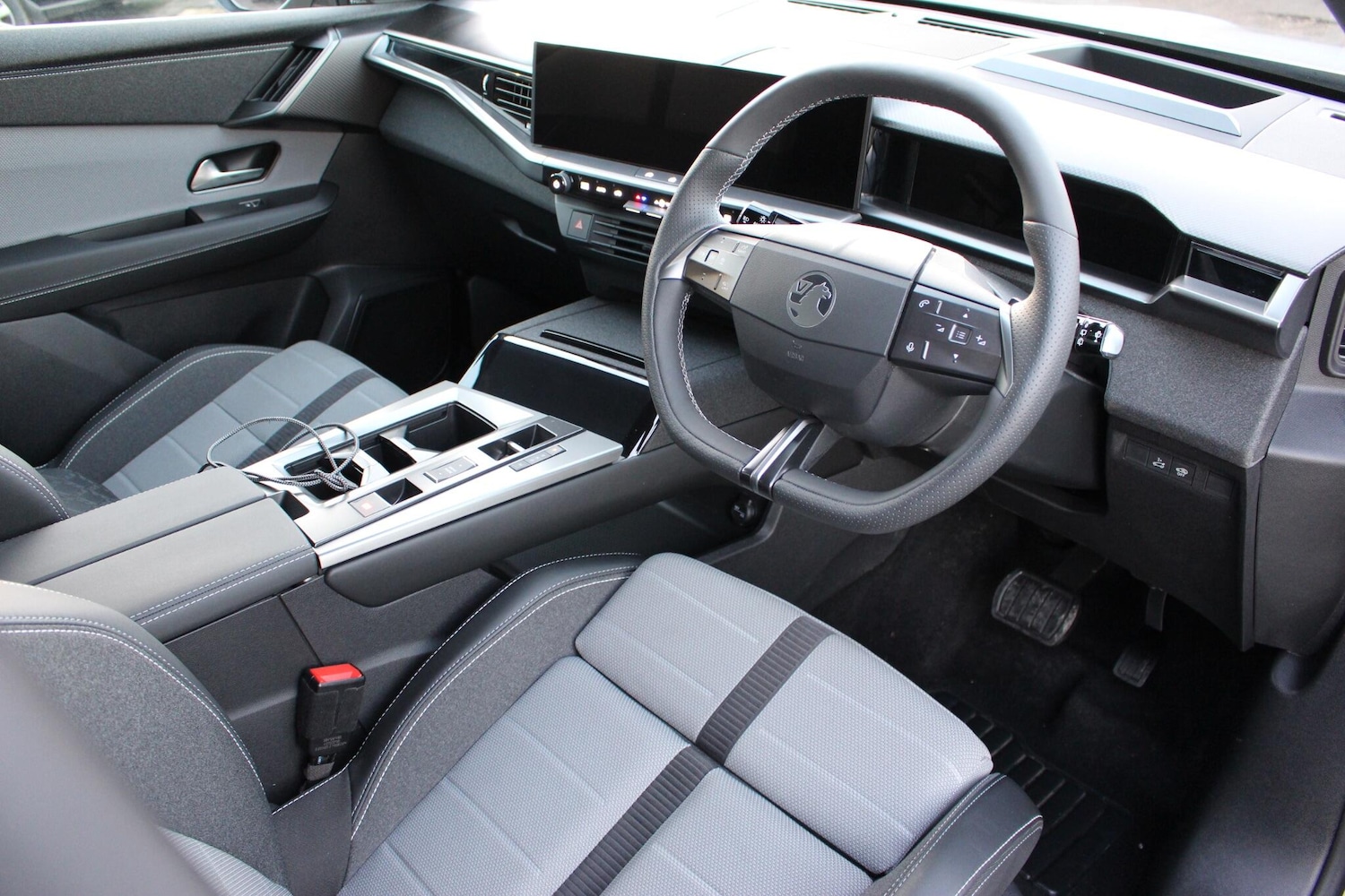 Used Vauxhall Grandland 2025 for sale - 77016155: Photo 3