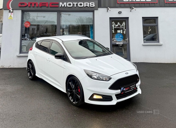 Used Ford Focus 2016 for sale - 76850780: Photo 1