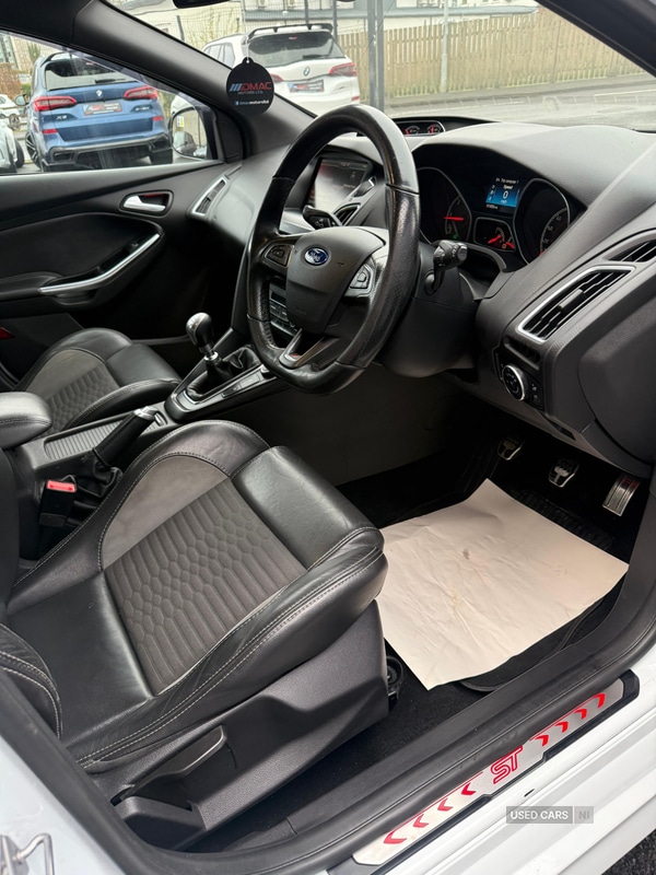 Used Ford Focus 2016 for sale - 76850780: Photo 13