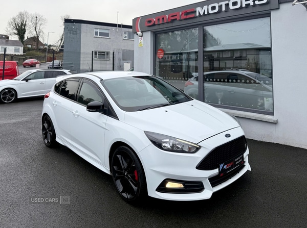 Used Ford Focus 2016 for sale - 76850780: Photo 2