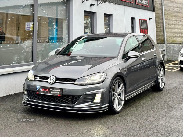 Used Volkswagen Golf 2017 for sale - 77009297: Photo 4