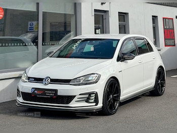 Used Volkswagen Golf 2017 for sale - 78613248: Photo