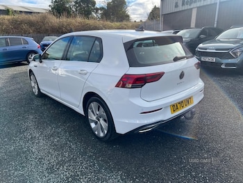 Used Volkswagen Golf 2021 for sale - 78935989: Photo