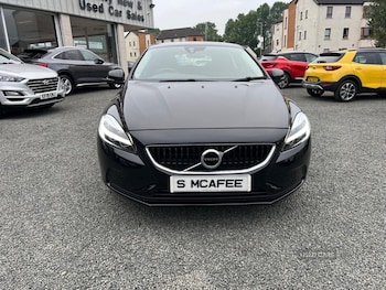 Used Volvo V40 2018 for sale - 75601959: Photo