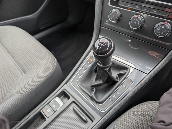 Used Volkswagen Golf 2017 for sale - 77958966: Photo 10