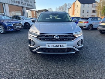 Used Volkswagen T-Roc 2023 for sale - 76446980: Photo