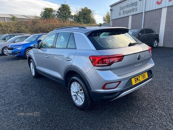 Used Volkswagen T-Roc 2023 for sale - 76446980: Photo