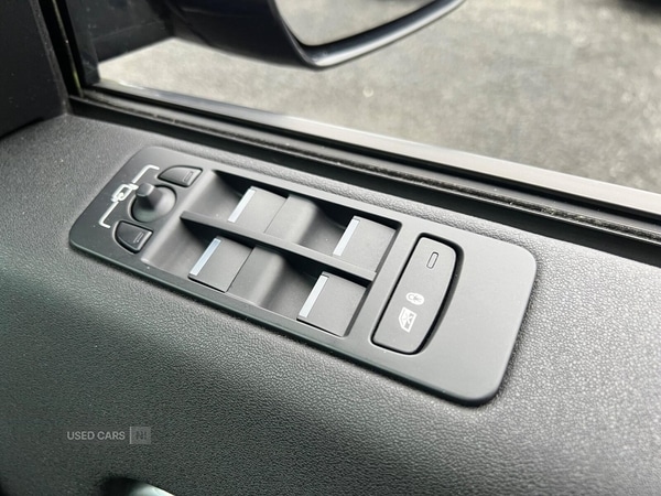 Used Land Rover Discovery Sport 2017 for sale - 76942741: Photo 29