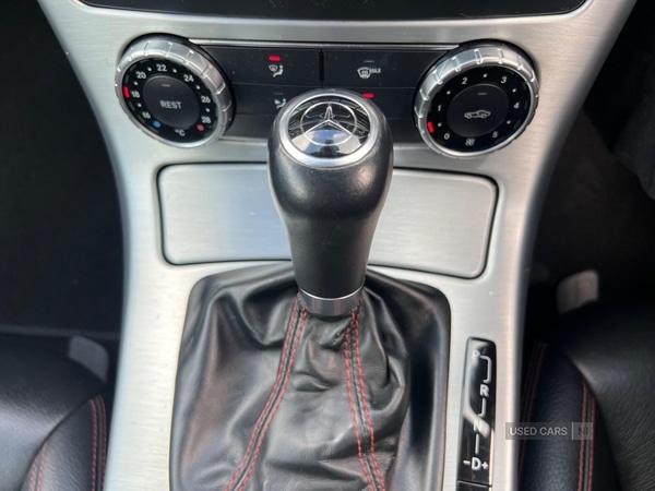 Used Mercedes-Benz SLK 2014 for sale - 77898795: Photo 24