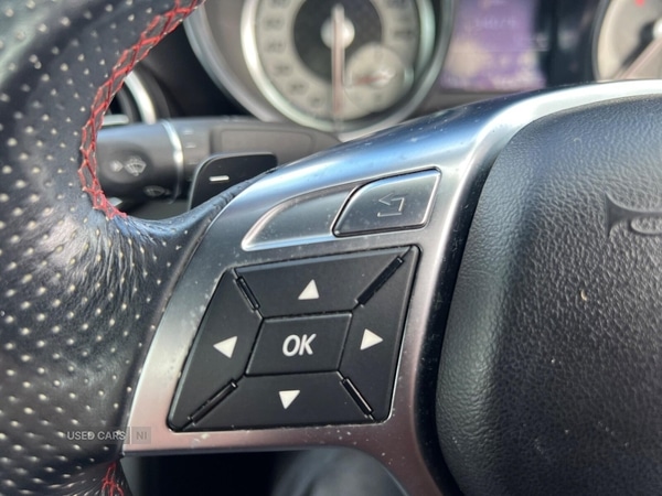 Used Mercedes-Benz SLK 2014 for sale - 77898795: Photo 27