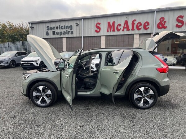 Used Volvo XC40 2025 for sale - 76248347: Photo 13