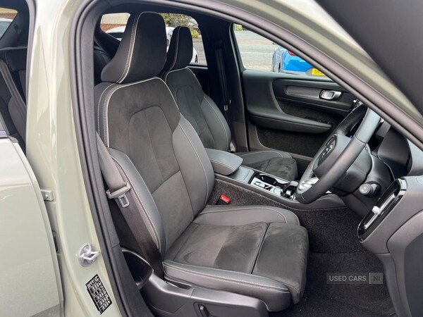 Used Volvo XC40 2025 for sale - 76248347: Photo 22