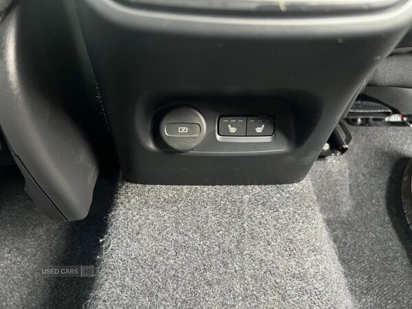 Used Volvo XC40 2025 for sale - 76248347: Photo 25
