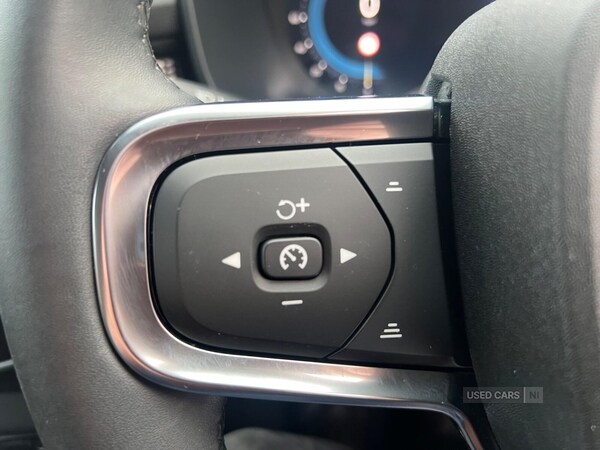 Used Volvo XC40 2025 for sale - 76248347: Photo 28