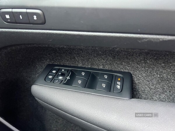 Used Volvo XC40 2025 for sale - 76248347: Photo 30
