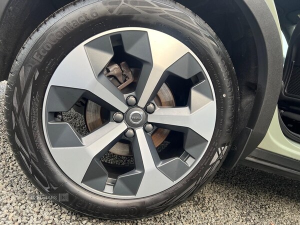 Used Volvo XC40 2025 for sale - 76248347: Photo 33