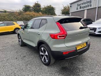 Used Volvo XC40 2025 for sale - 76248347: Photo 4