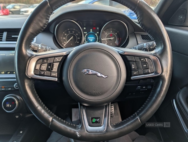 Used Jaguar E-Pace 2018 for sale - 77345846: Photo 27